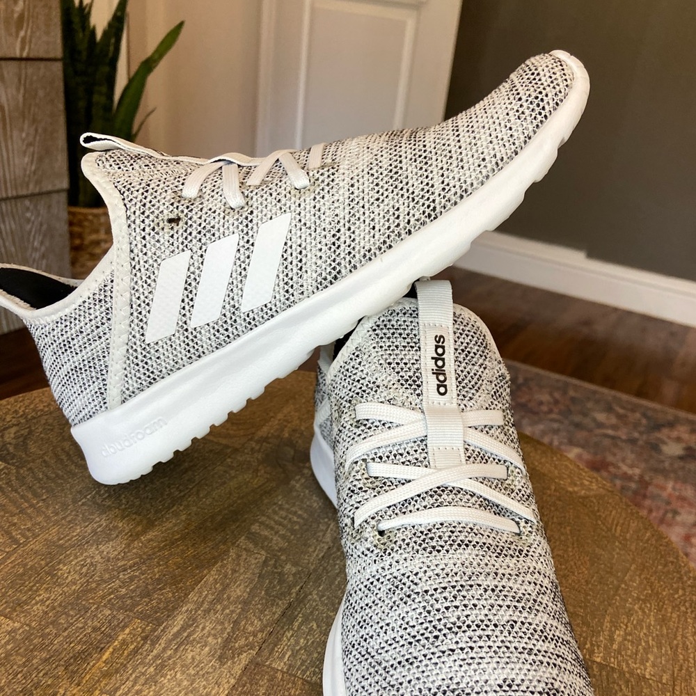 Adidas Cloudfoam size 10